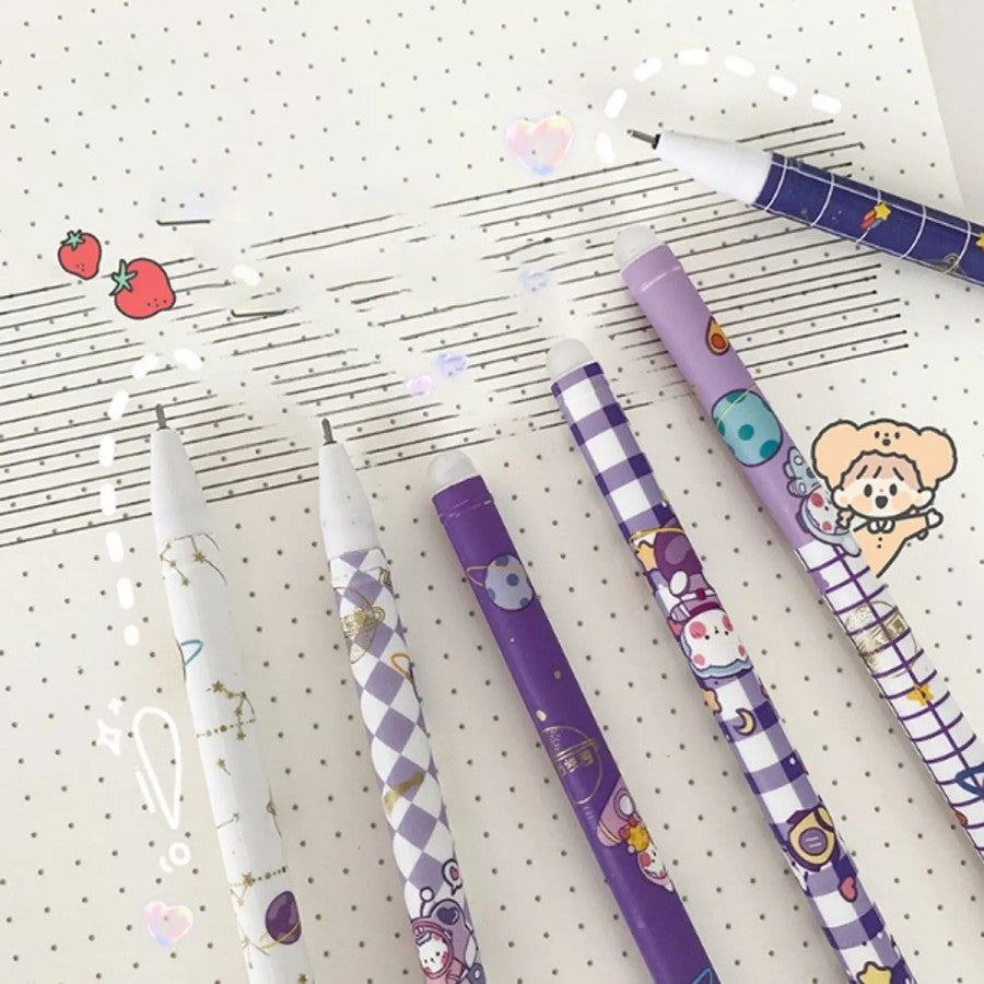 [GS] Hitam Pulpen bisa hapus pen magic Motif Karakter Lucu Bolpoin Gel Erasable Eraser Erase alat tulis menulis multifungsi pena ajaib tinta bisa dihapus Ballpoint Gel peralatan sekolah 0.5mm Pensil